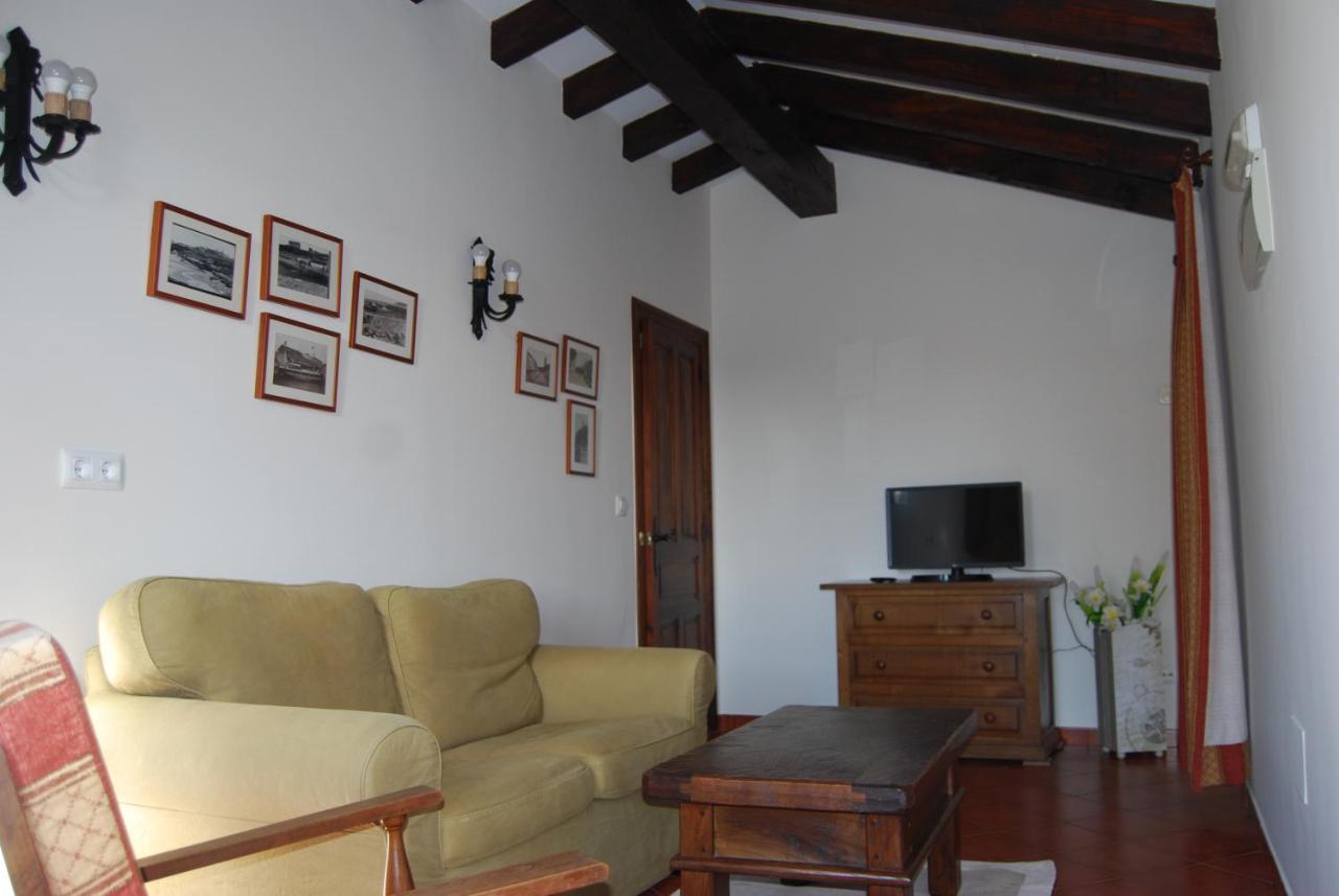 Apartamentos El Perujo Comillas Exterior foto